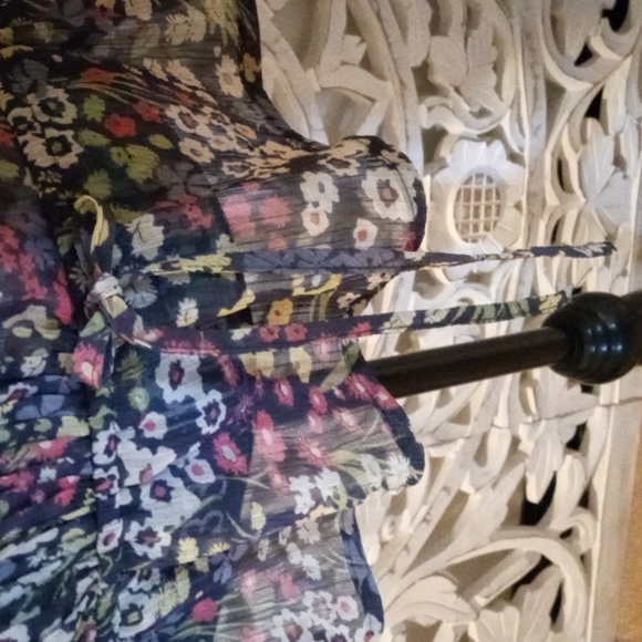 a.n.a. A NEW APPROACH SZ XL Semi Sheer Lightweight Spring Floral Print Blouse - Picture 15 of 15